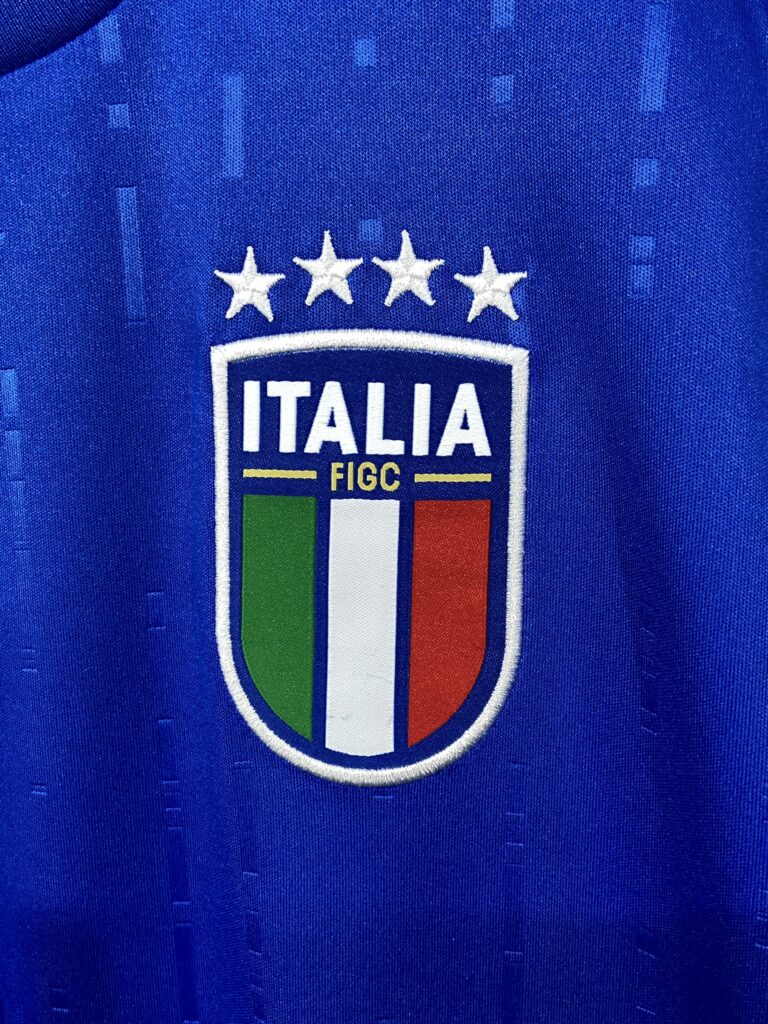 Italia (4)
