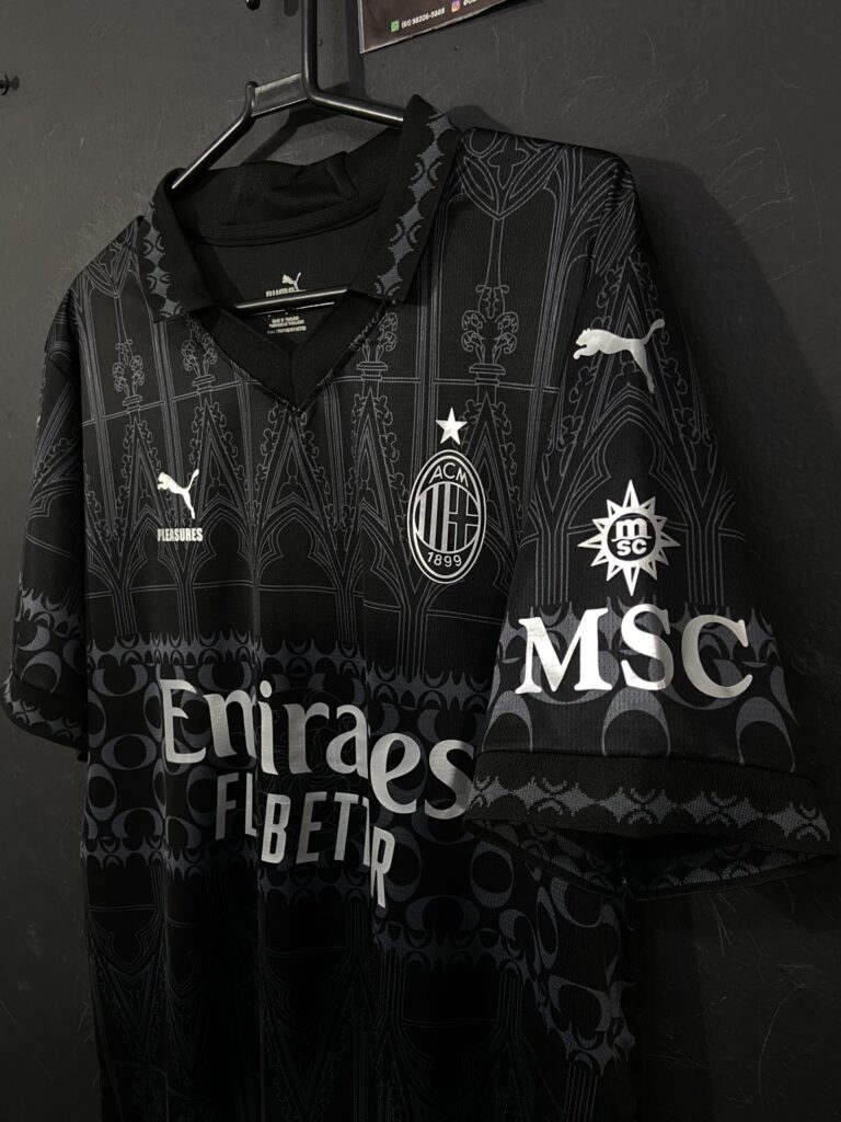 AC Milan Black 2023 (8)