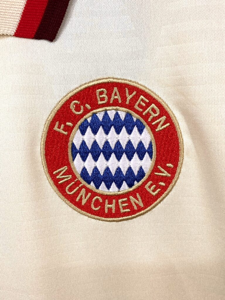 Bayern de Munique III 2425 (4)